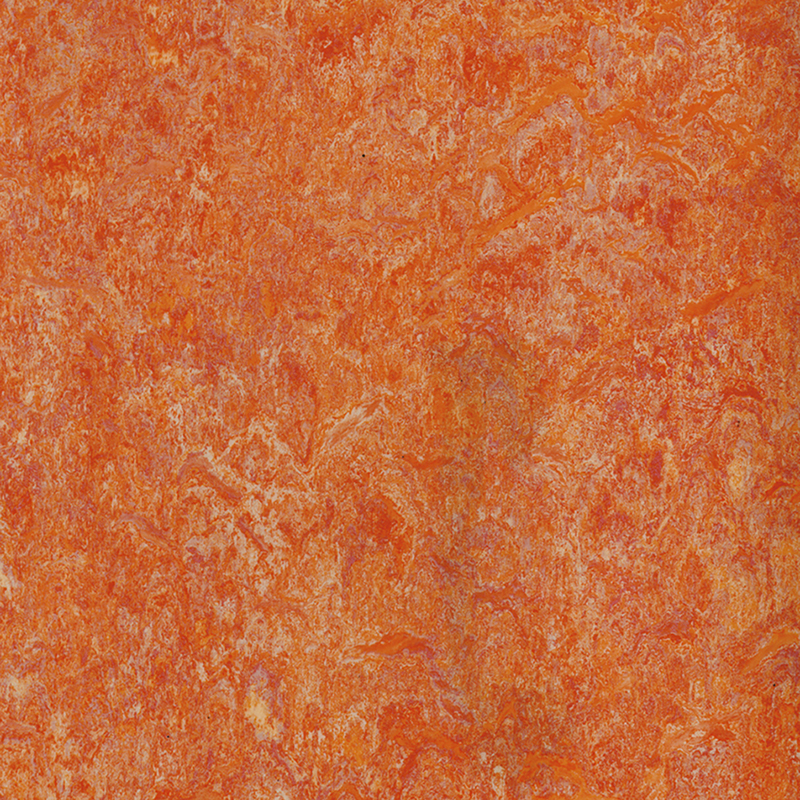 Leke direnci ve düşük maliyetli heterojen zemin kaplaması